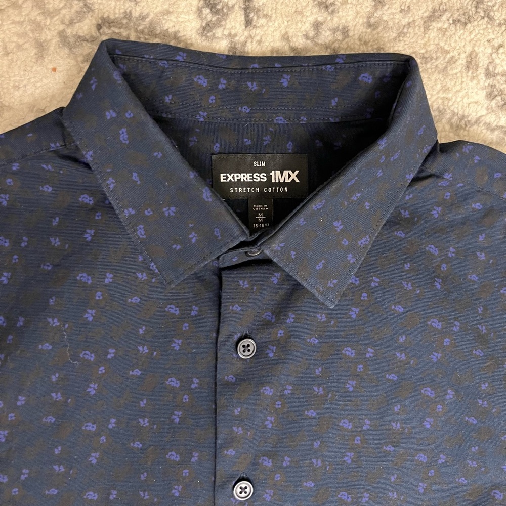 Express + Croft and Barrow Button Up Bundle - M